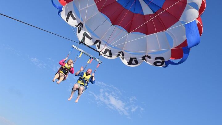 1.5-hour paragliding adventure in Alicante