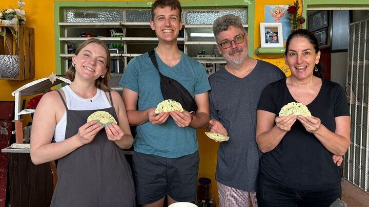 Merida Small-Group Home Cooking Class with Market Visit