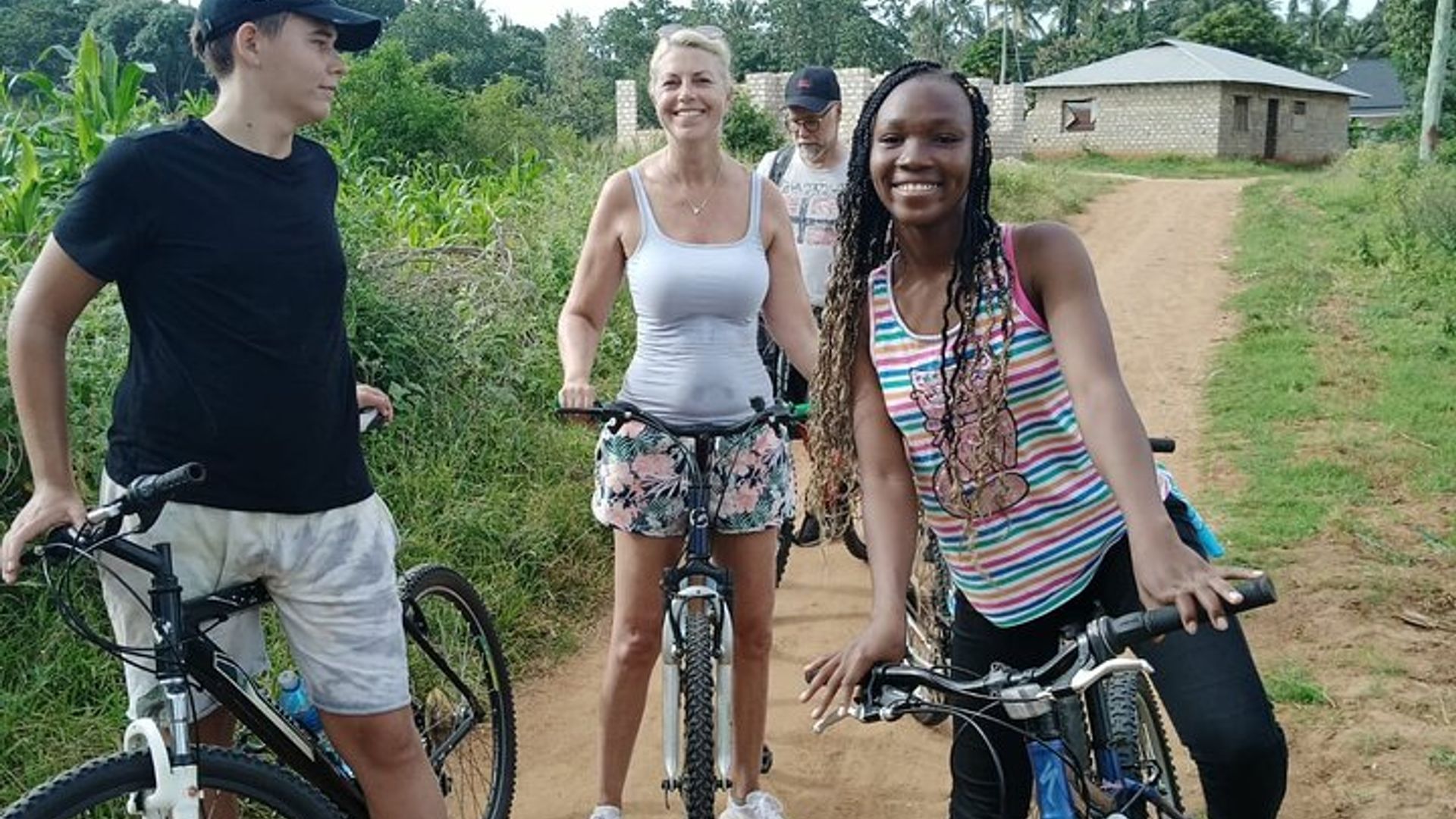 Half-Day Scenic Bike Tour