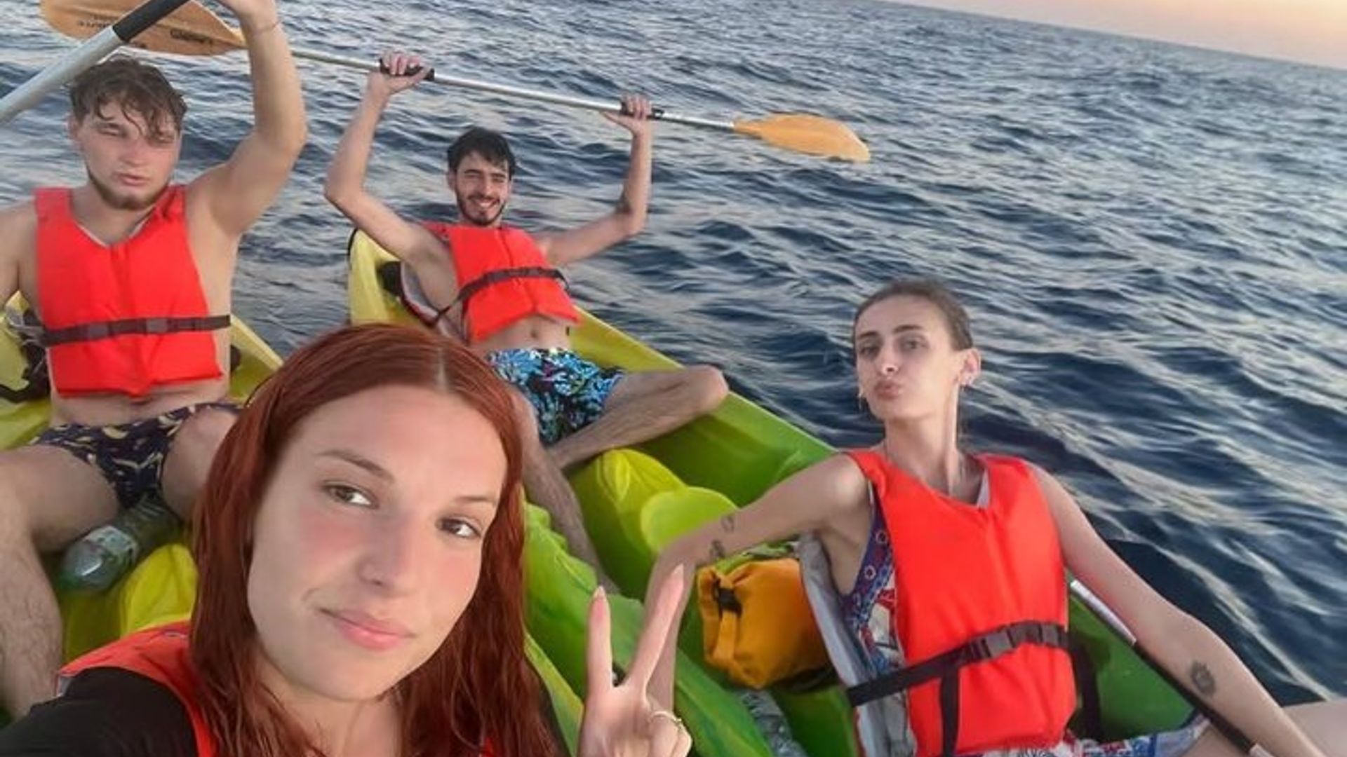 Excursiones en kayak desde Cannes para descubrir las islas Lérins.