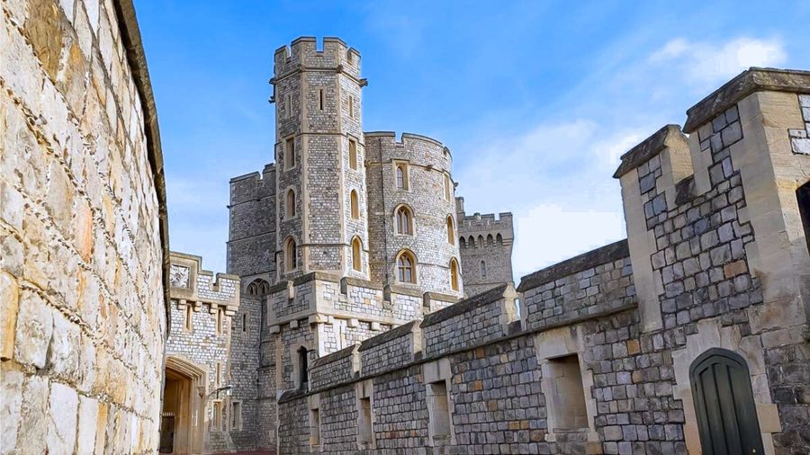 Stonehenge and Windsor Castle Tour from London with Entry Tickets