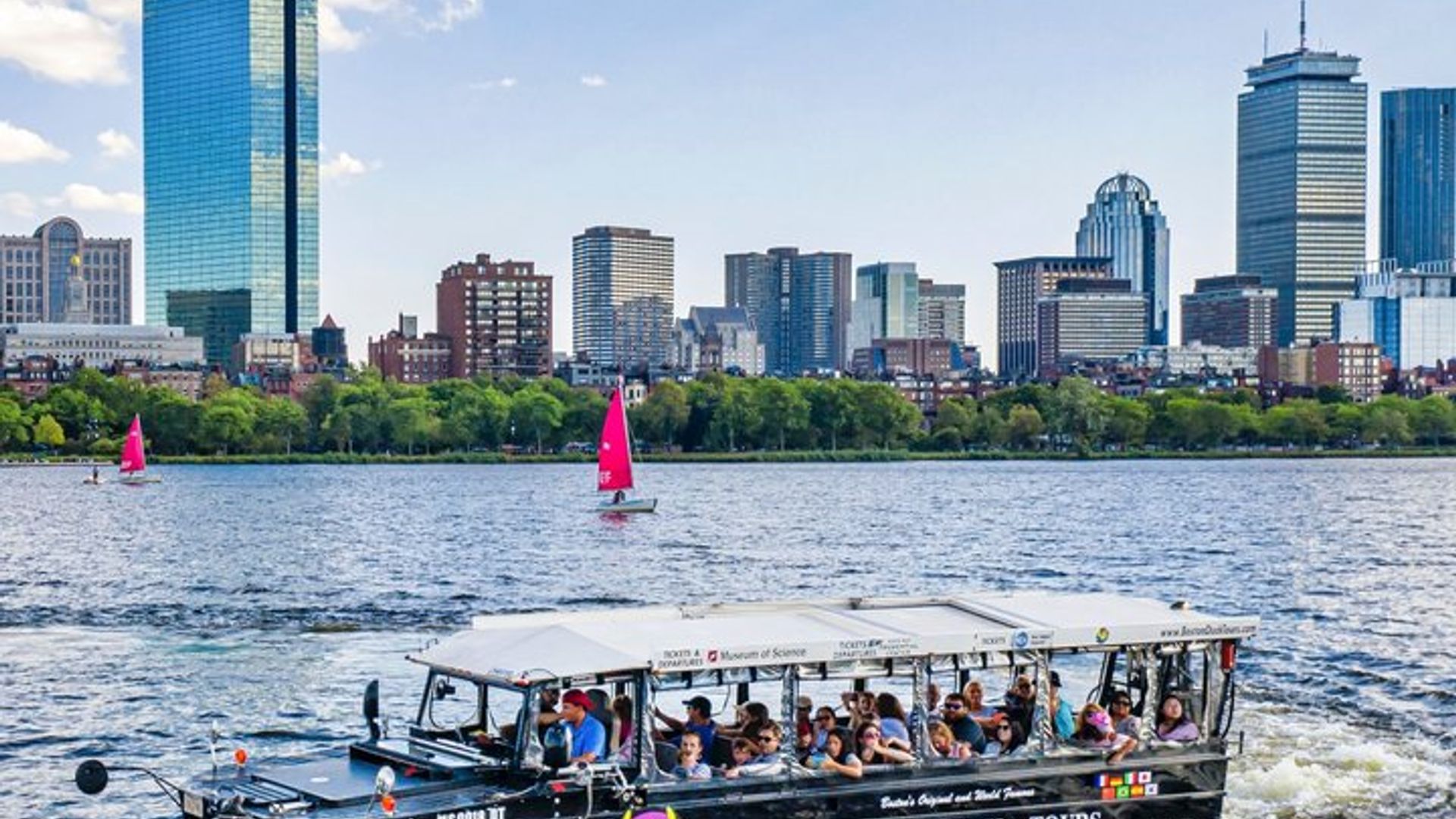 Boston Duck Boat Sightseeing Tour mit Charles River Cruise