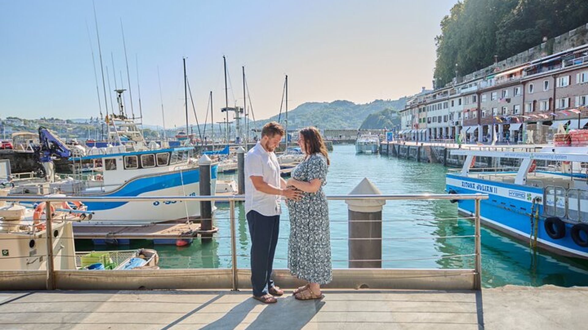 Private Photo Session with a Professional in San Sebastián