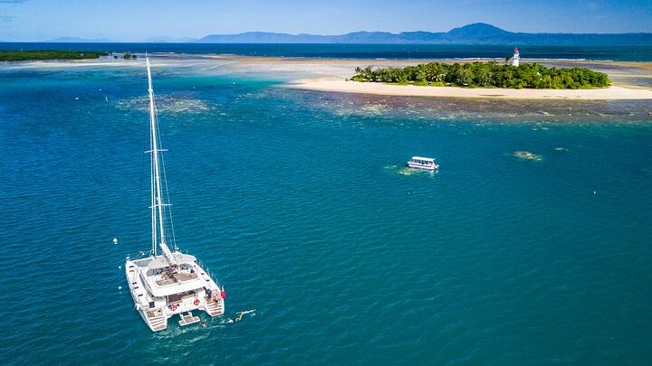 Great Barrier Reef Snorkel, Lunch Cruise from Port Douglas
