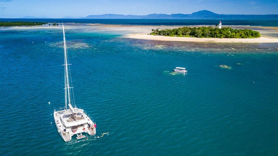 Great Barrier Reef Snorkel, Lunch Cruise from Port Douglas