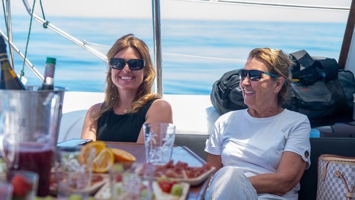 Benalmadena Catamaran : Dolphins, Tapas and Sea Baths 2hrs. 30min.