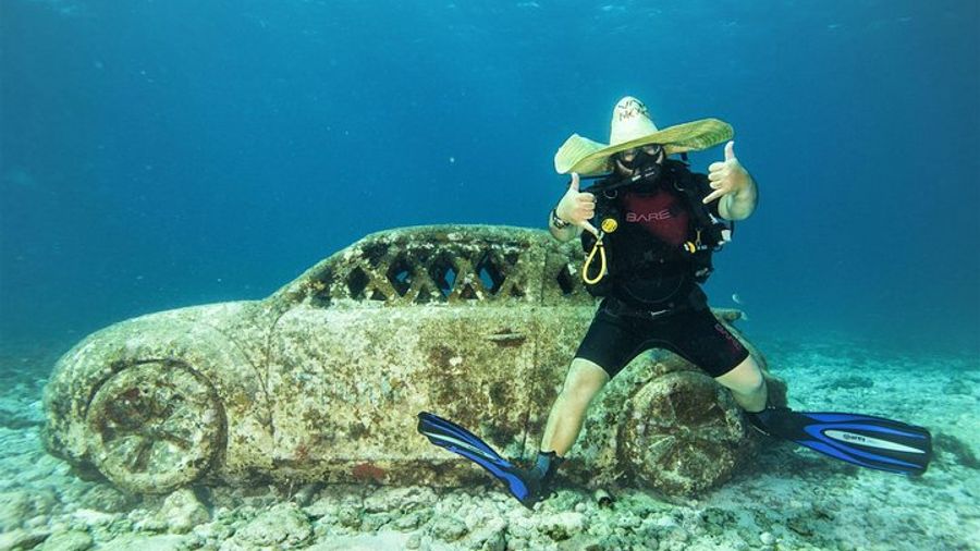 Cancun Small-Group Underwater Museum and Manchones Reef Dive