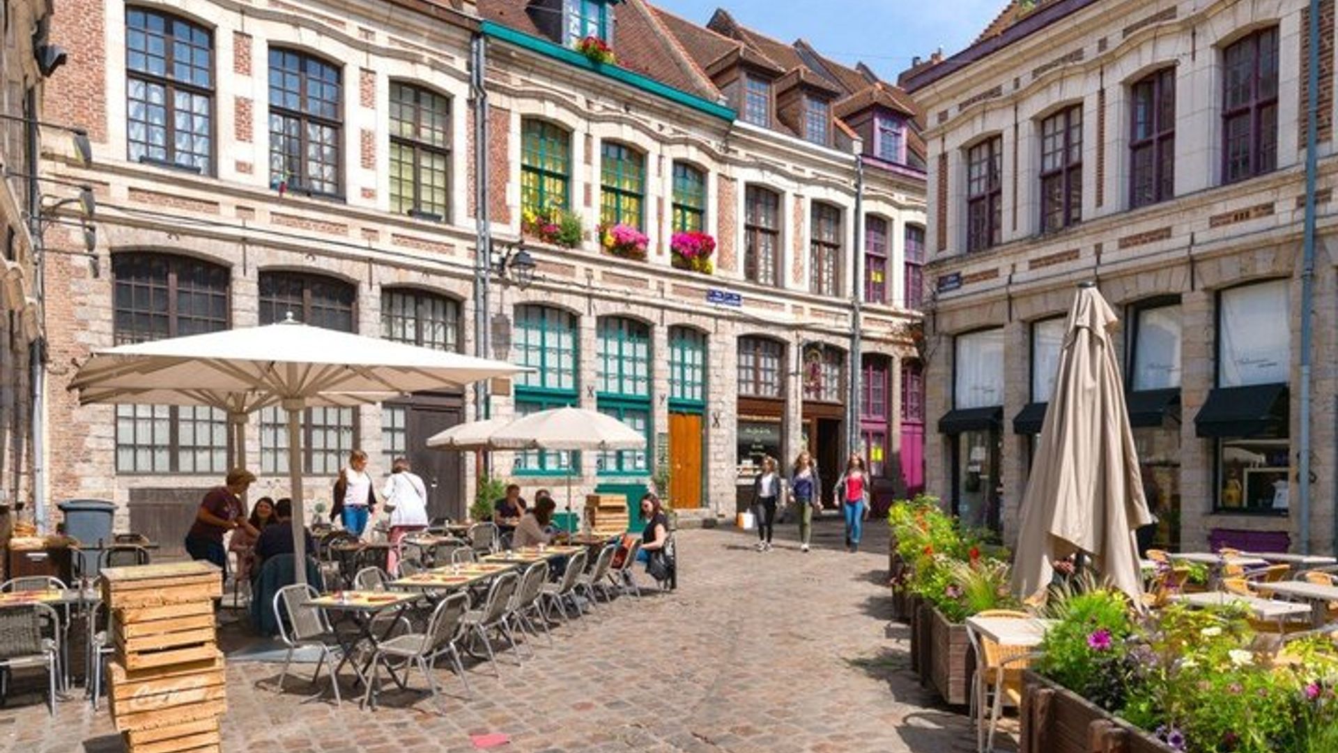 Track game and investigation in Lille and you are the detective