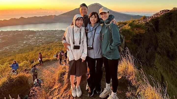 Ubud Sunrise Private Volcano Hike with Breakfast