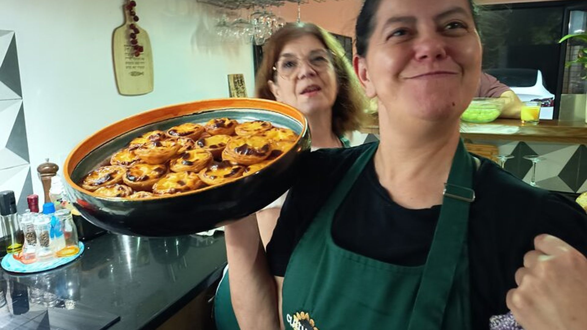 Cours de cuisine portugaise avec Jorge et Isabel en terrasse