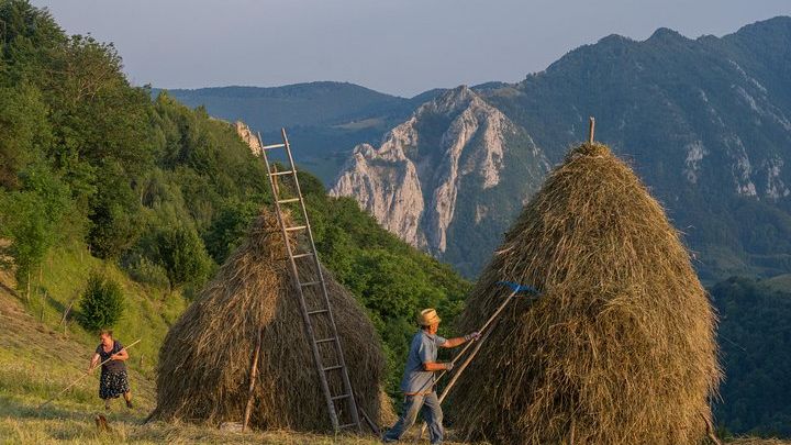 Private local experience from Brasov - Transylvanian villages and Bran Castle