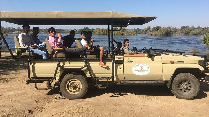 Mosi-Oa-Tunya National Park Game Drive from Livingstone