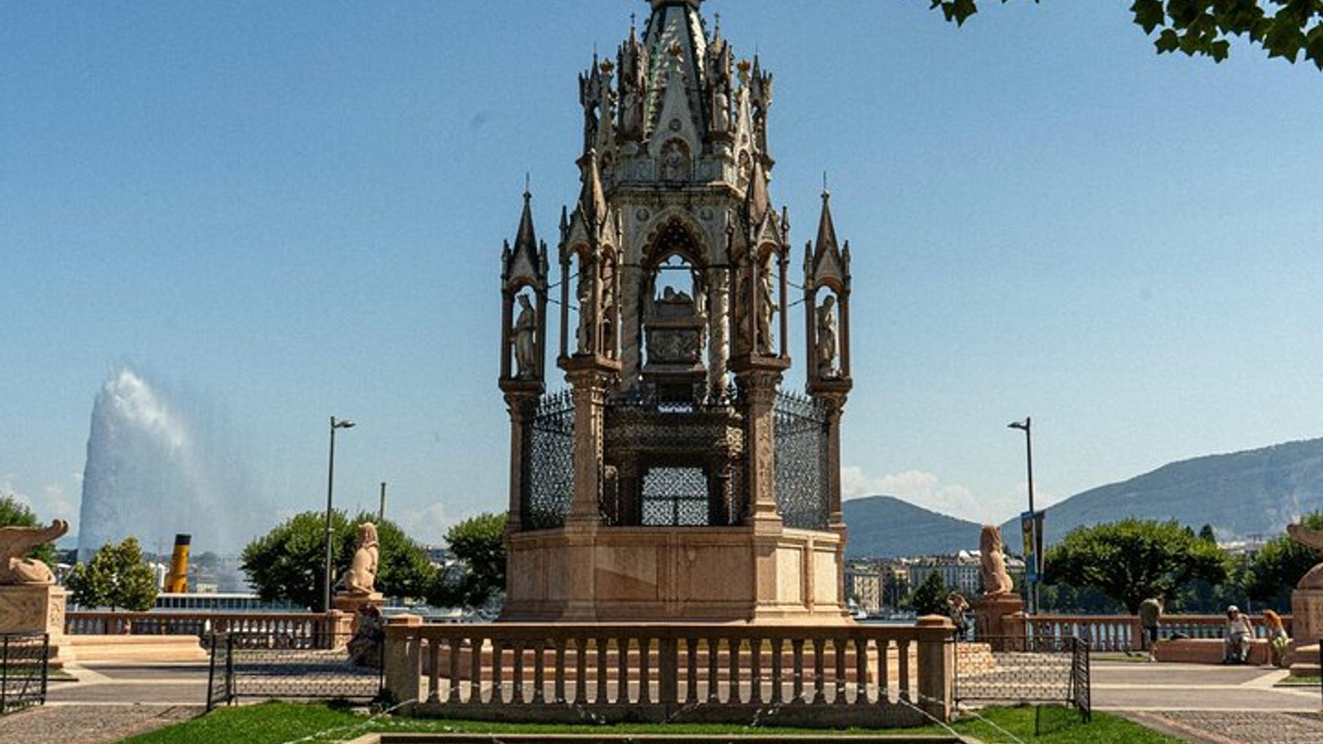 Chasse au trésor à Genève et visite audio autoguidée des temps forts