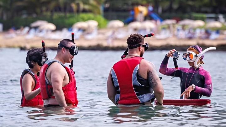 San Juan: VIP-Snorkeling with Turtles and Complimentary Videos
