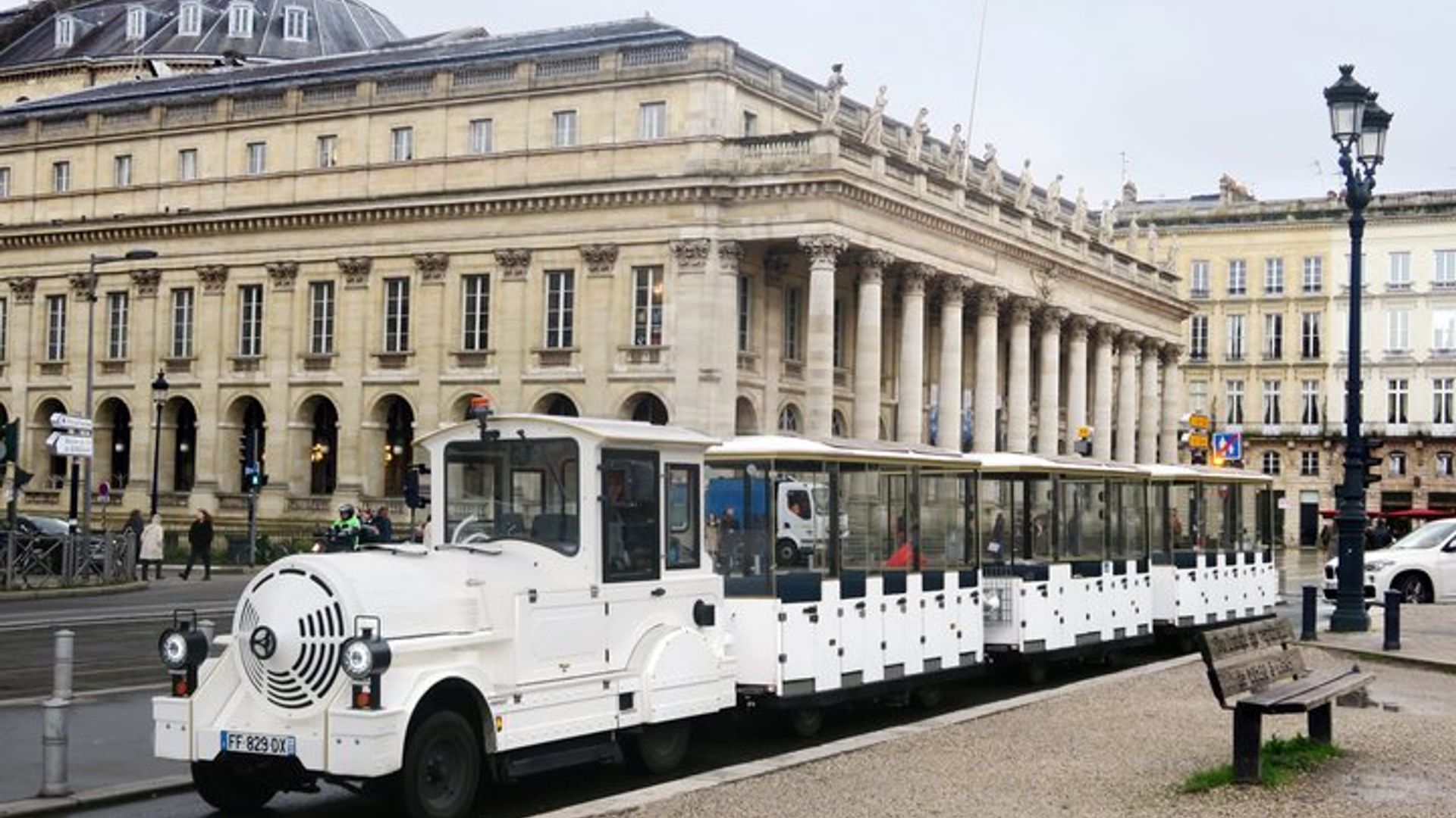 Bordeaux City Pass mit Eintritt zur Cite du Vin und Transportticket