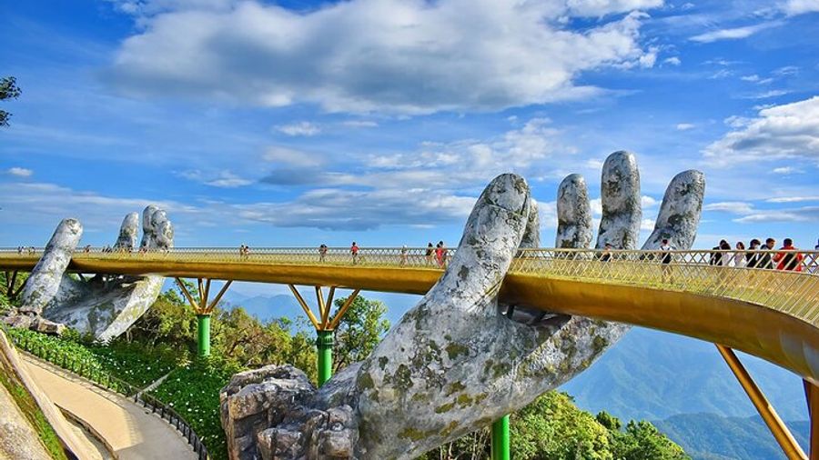 Hue: Private Car to Hoi An via Hai Van Pass & Golden Bridge
