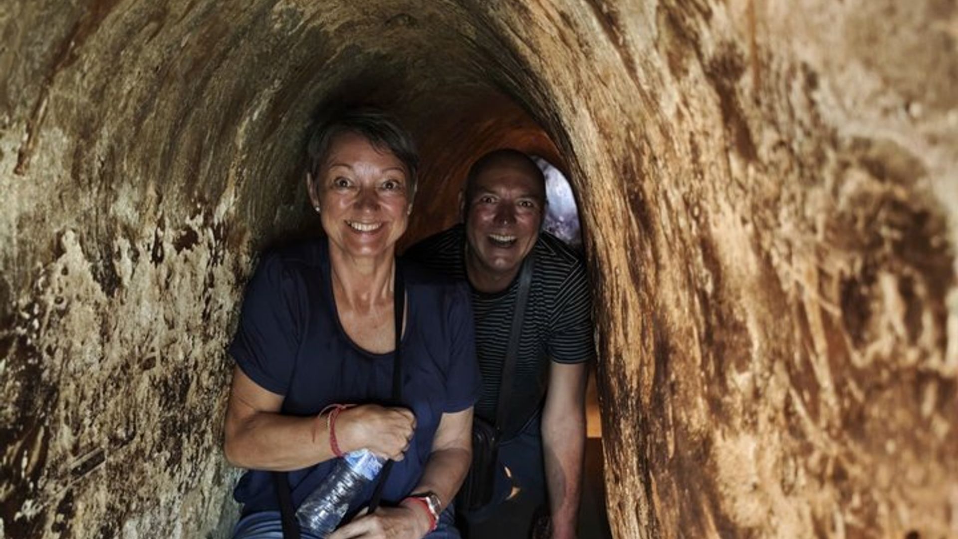 Tunnel de Cu Chi Ben Duoc et visite en petit groupe du marché local