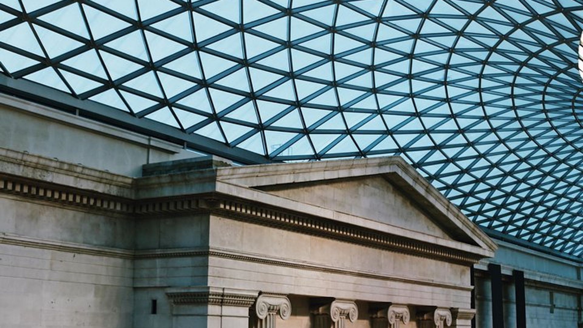 London Small-Group British Museum Tour