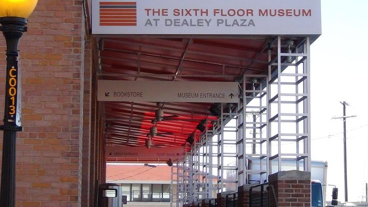 Dallas JFK Assassination Tour and Lee Harvey Oswald House