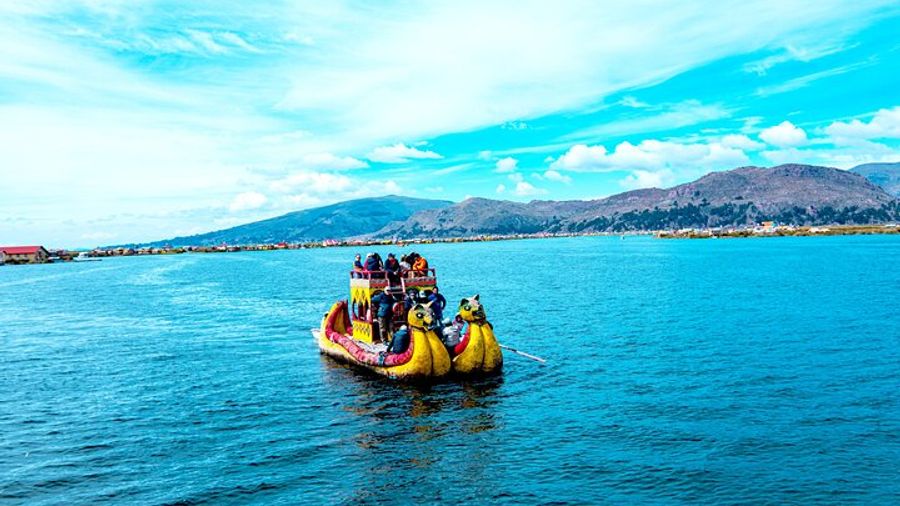 Lake Titicaca: Uros & Taquile Boat Tour From Puno