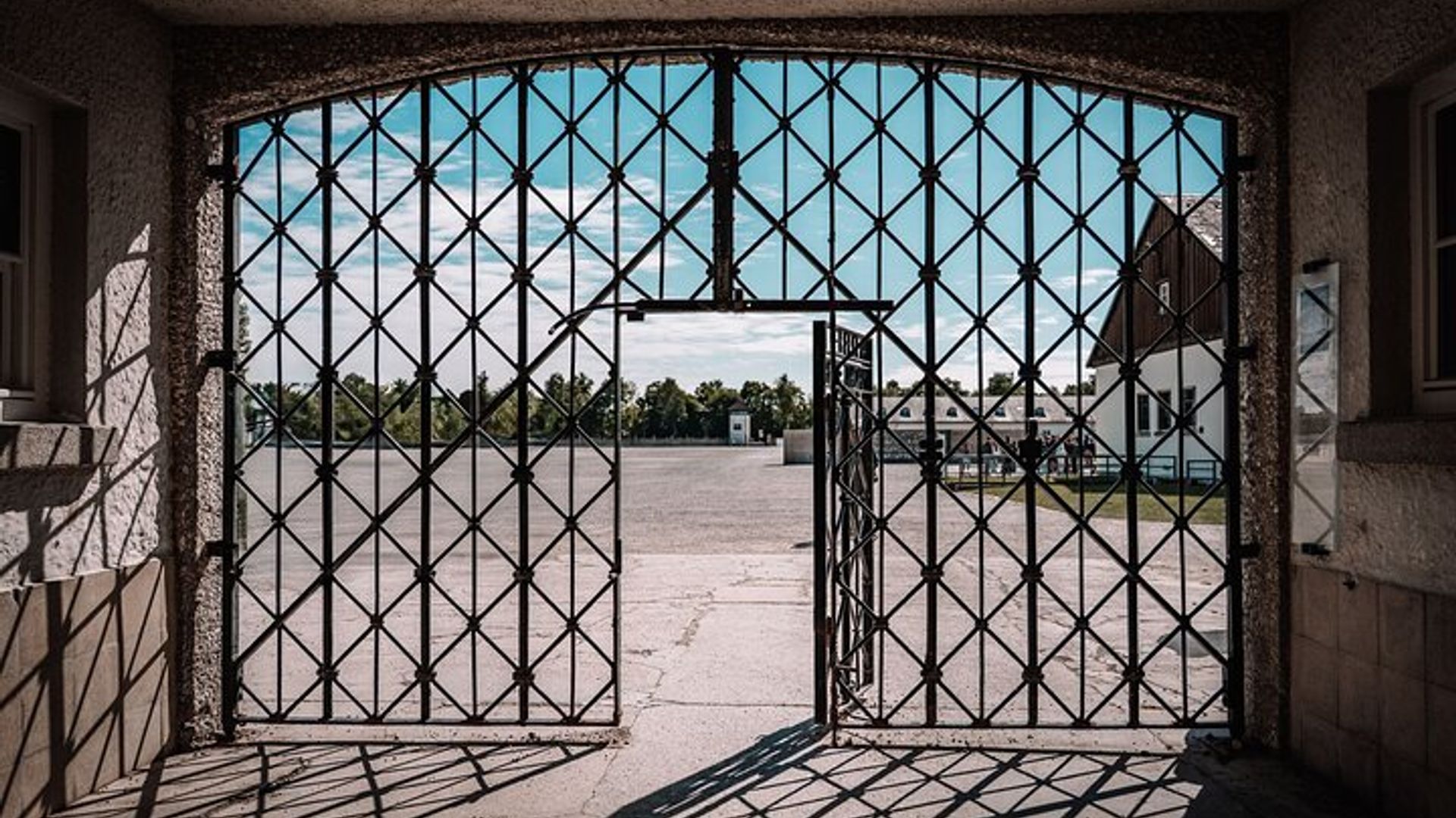 Mémorial du camp de concentration de Dachau depuis Munich en train