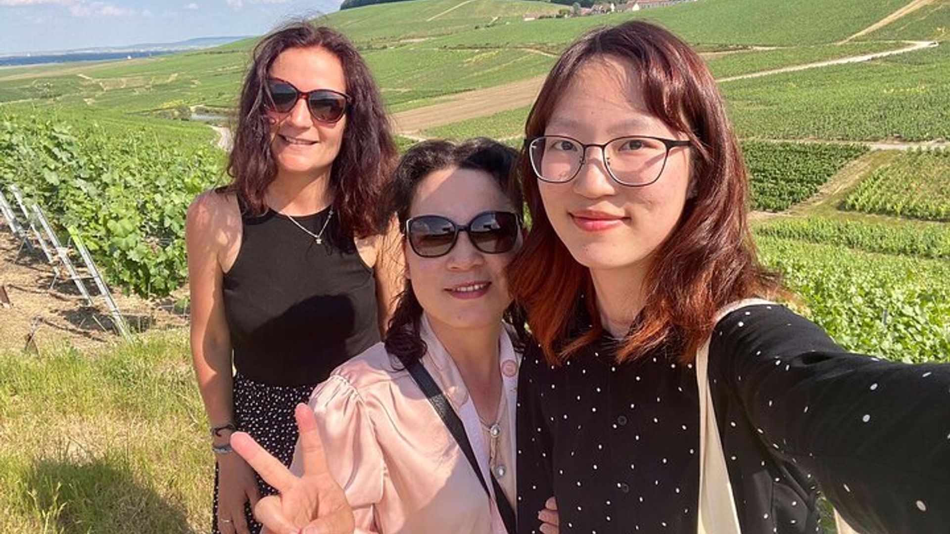 Epernay Champagne Tour with Tasting