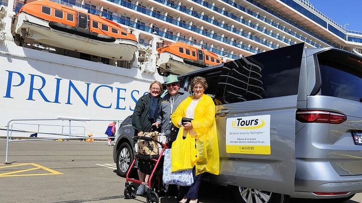 Wellington Region Full Day Private Tour: Get out of the City