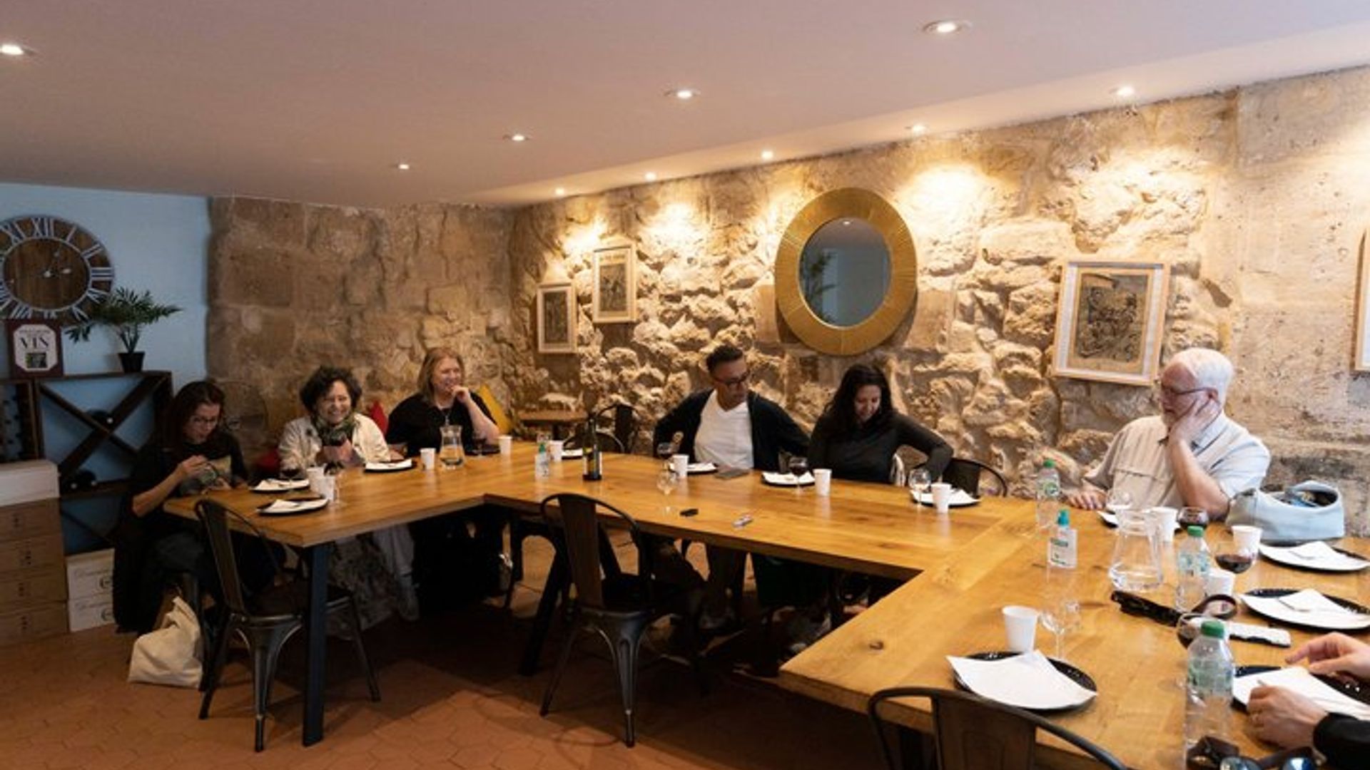 Visite gastronomique en petit groupe de Paris Montmartre ou Notre-Dame