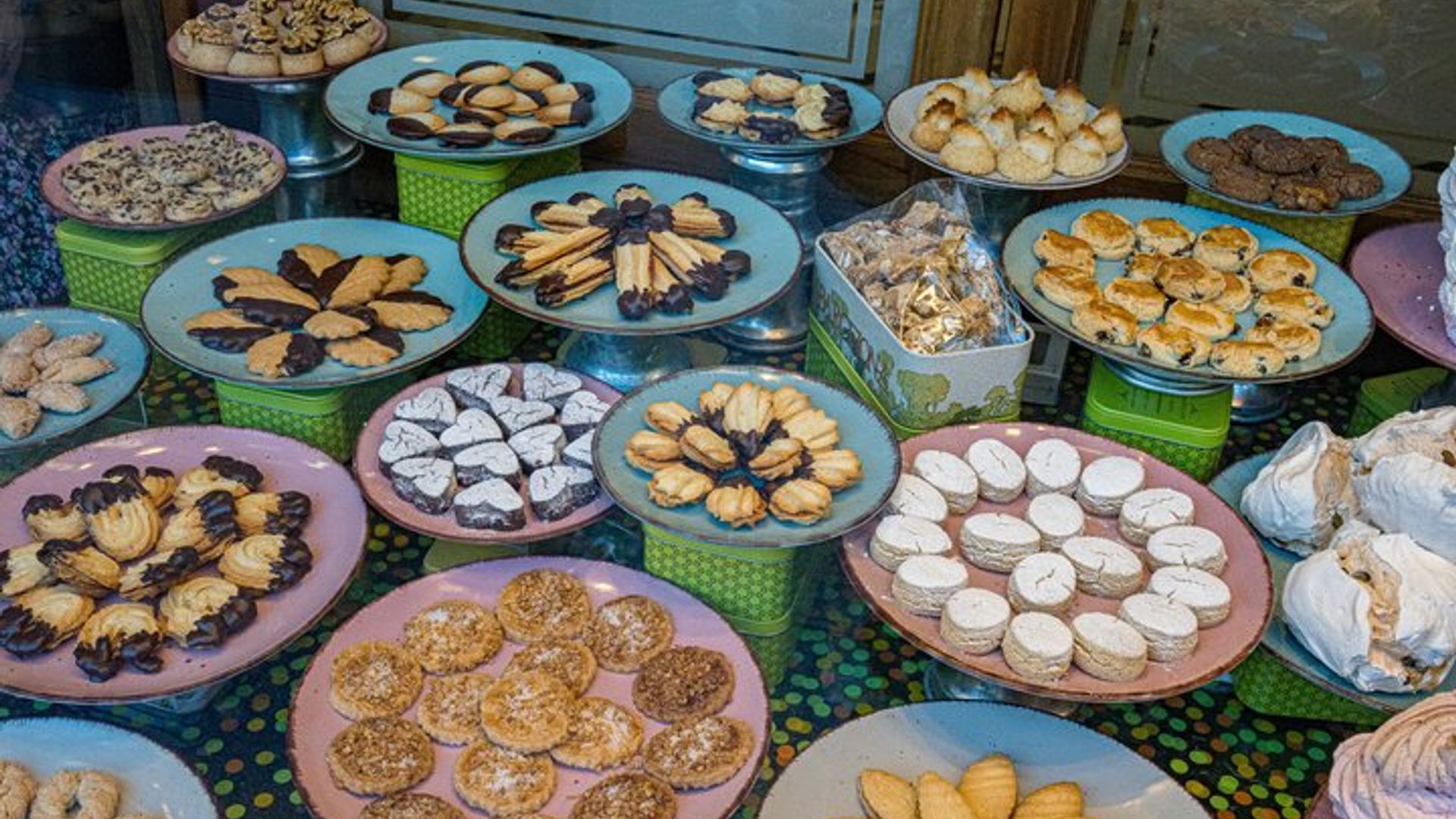 (FRA) Barcelona Pastry Tour: Over 100 Years of History