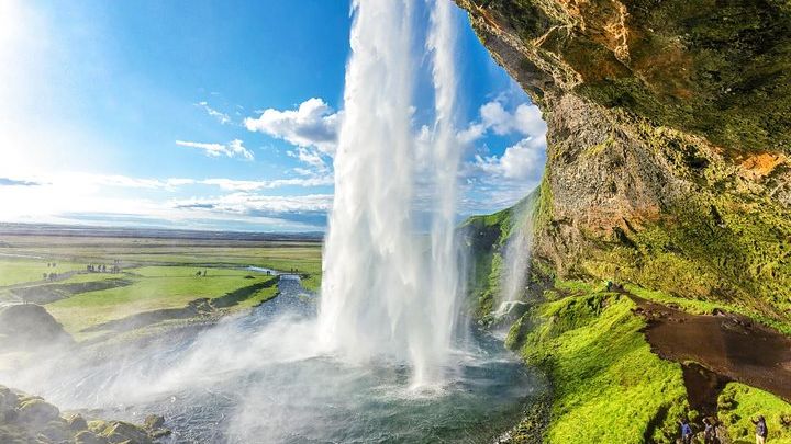 Full Day South Shore Small-Group Tour from Reykjavik