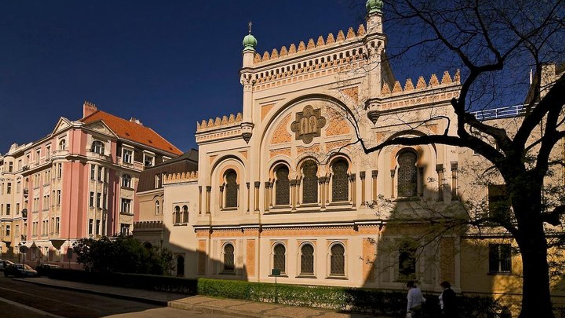 Historic Prague Jewish Quarter Walking Tour in French