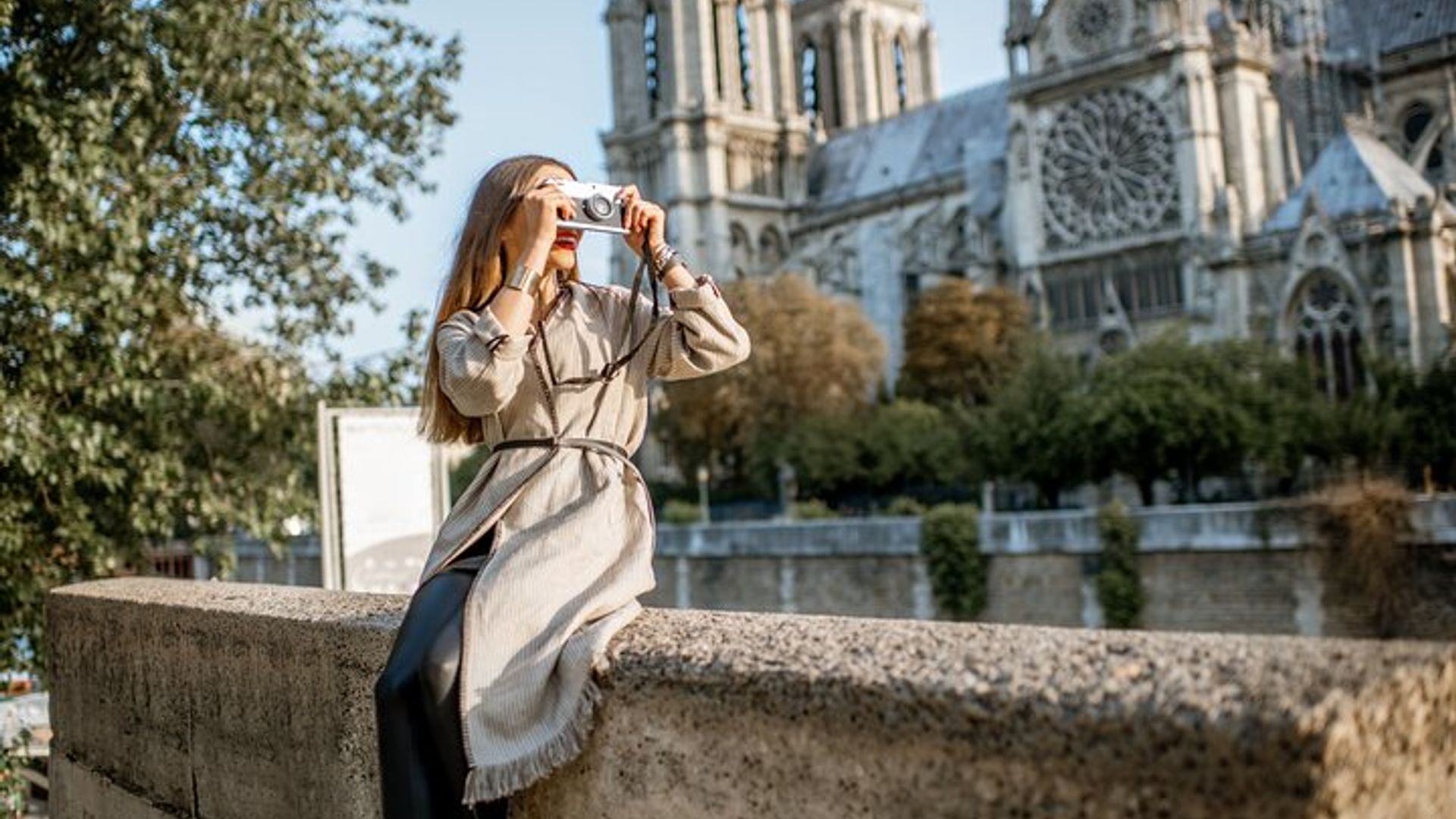 Paris Notre-Dame Tour With River Seine Cruise Experience