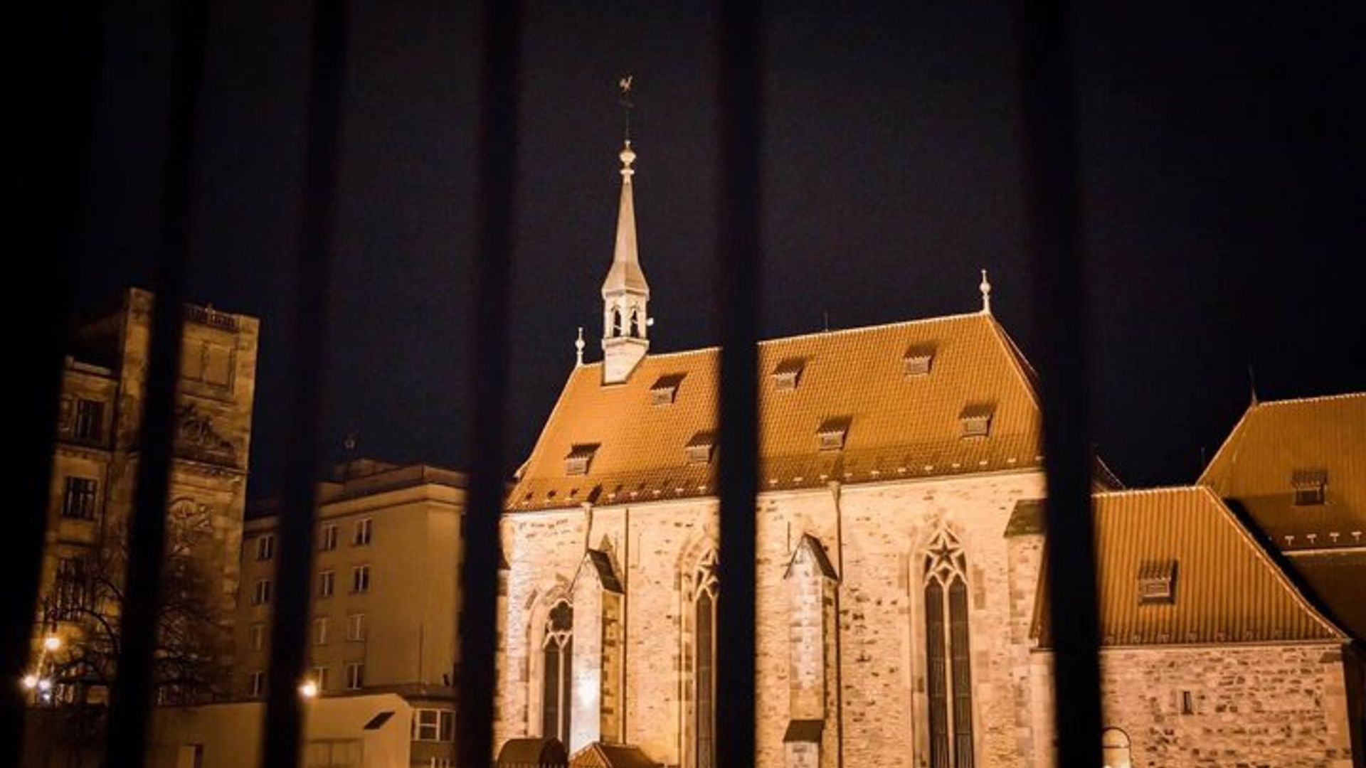 Tour Noturno a Pé pelos Fantasmas e Lendas da Cidade Velha de Praga