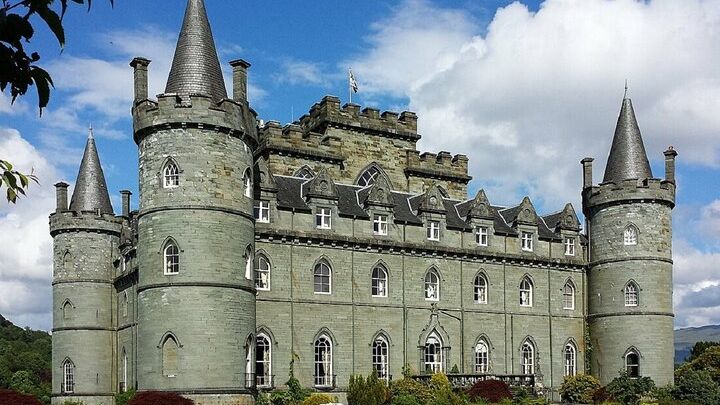 Greenock Cruise Excursion- Lochs and Castle Tour. Entry fees Inc.