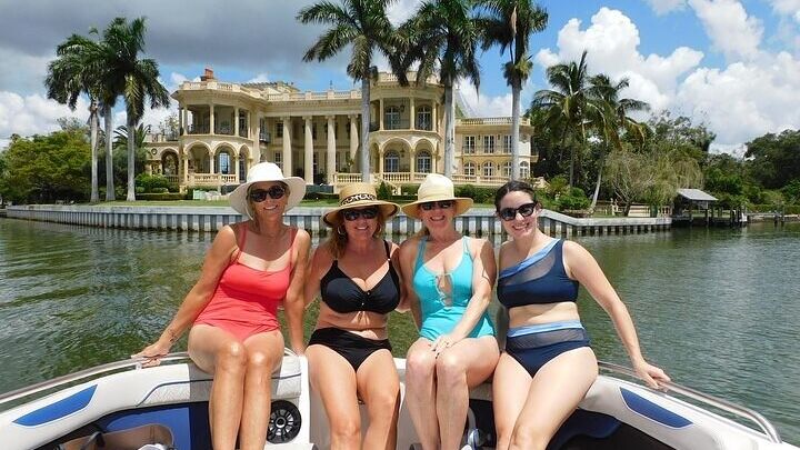 2 Hour Dolphin and Sightseeing Tour