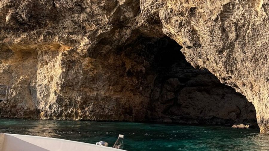 Comino Private Boat Trip to Blue Lagoon