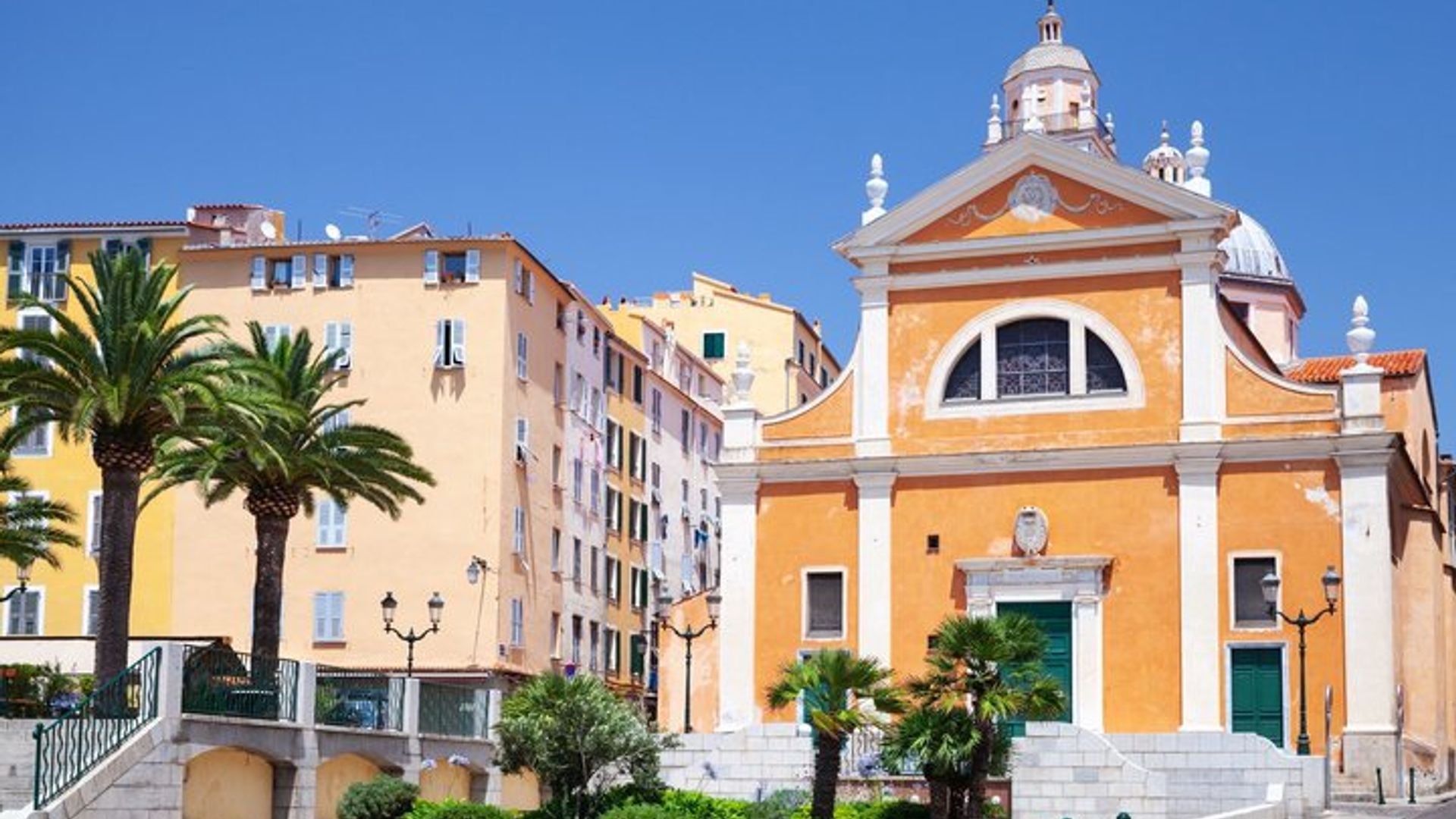 Private Shore Tour: Ajaccio Historical Walk & Napoleon Heritage