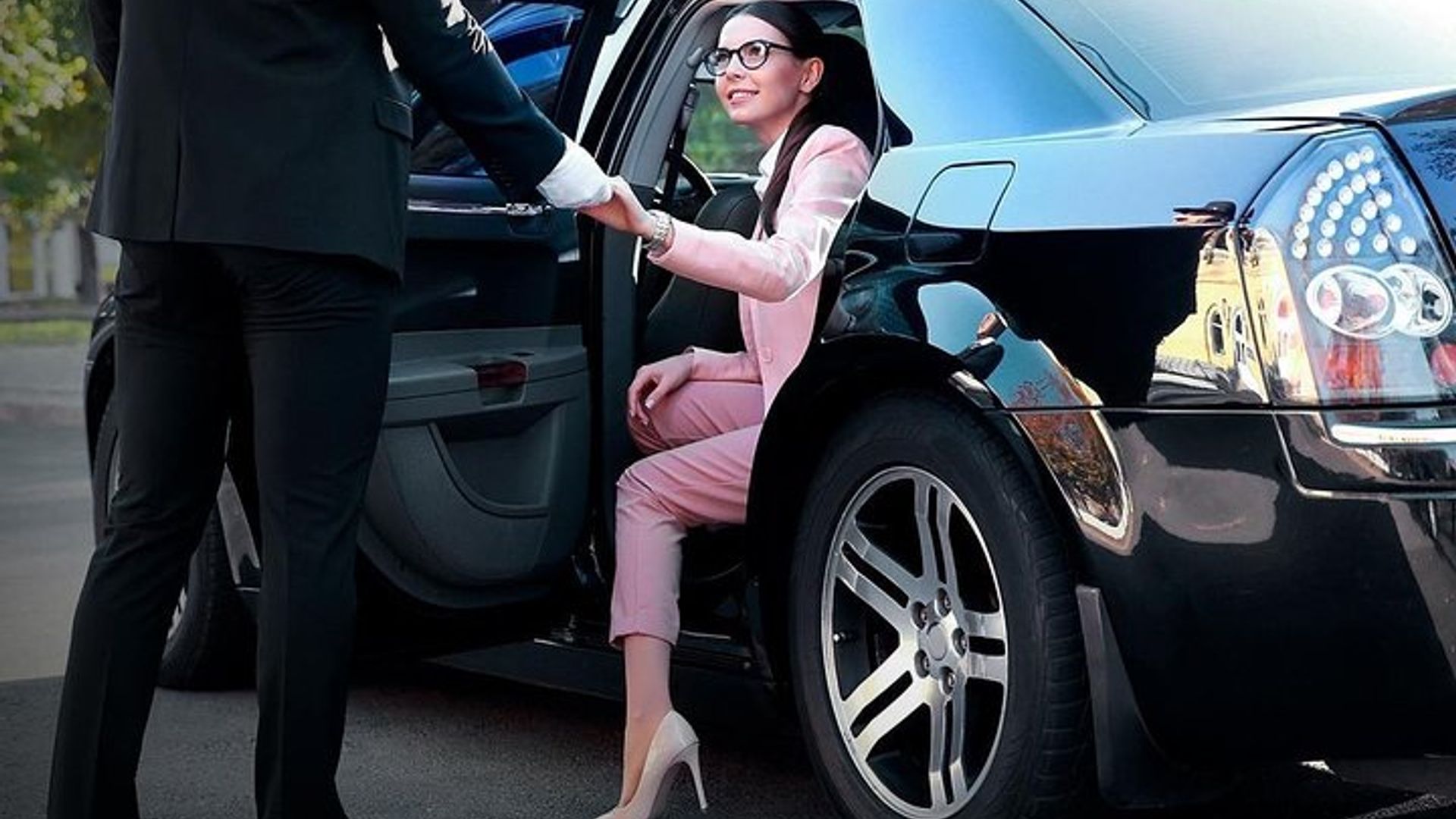 Boston to New York Private Car Service Transportation image 3