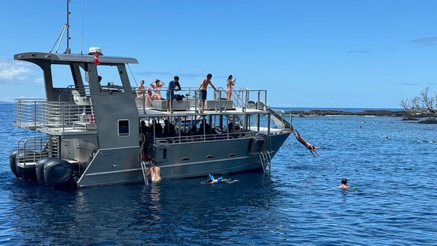 Kailua-Kona Half-Day Tour to Kealakekua Bay