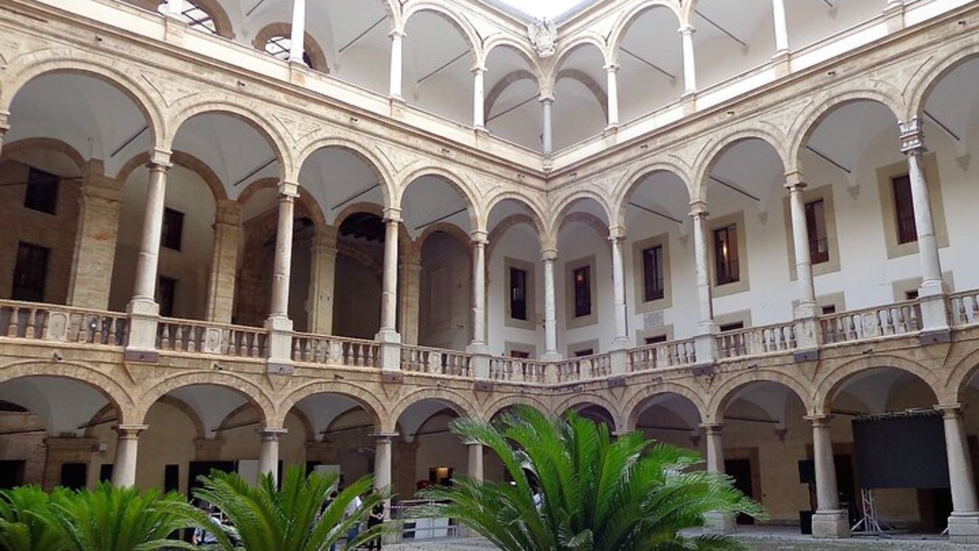 Visita de la Capilla Palatina y del Palacio de los Normandos con entrada
