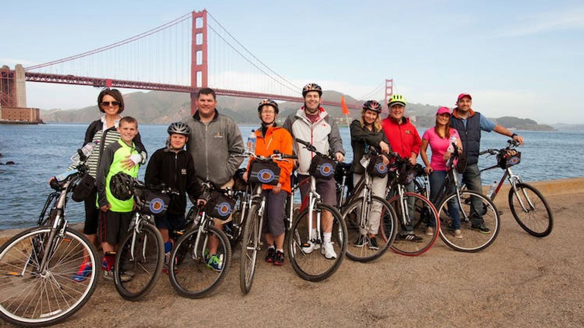 Alcatraz and Golden Gate Bridge bike guided tour image 2