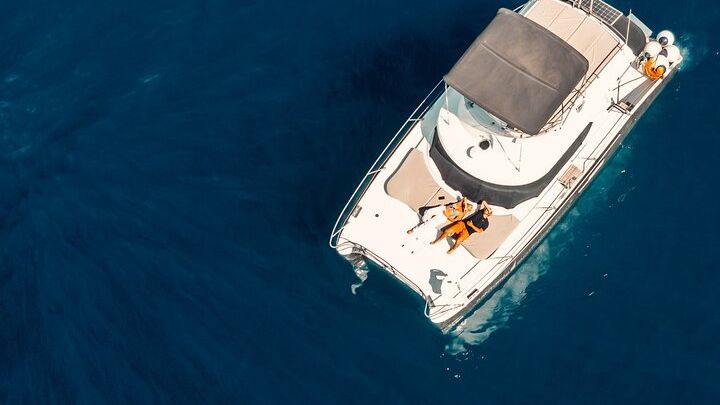 Santorini Private Catamaran Cruise with Food and Open Bar