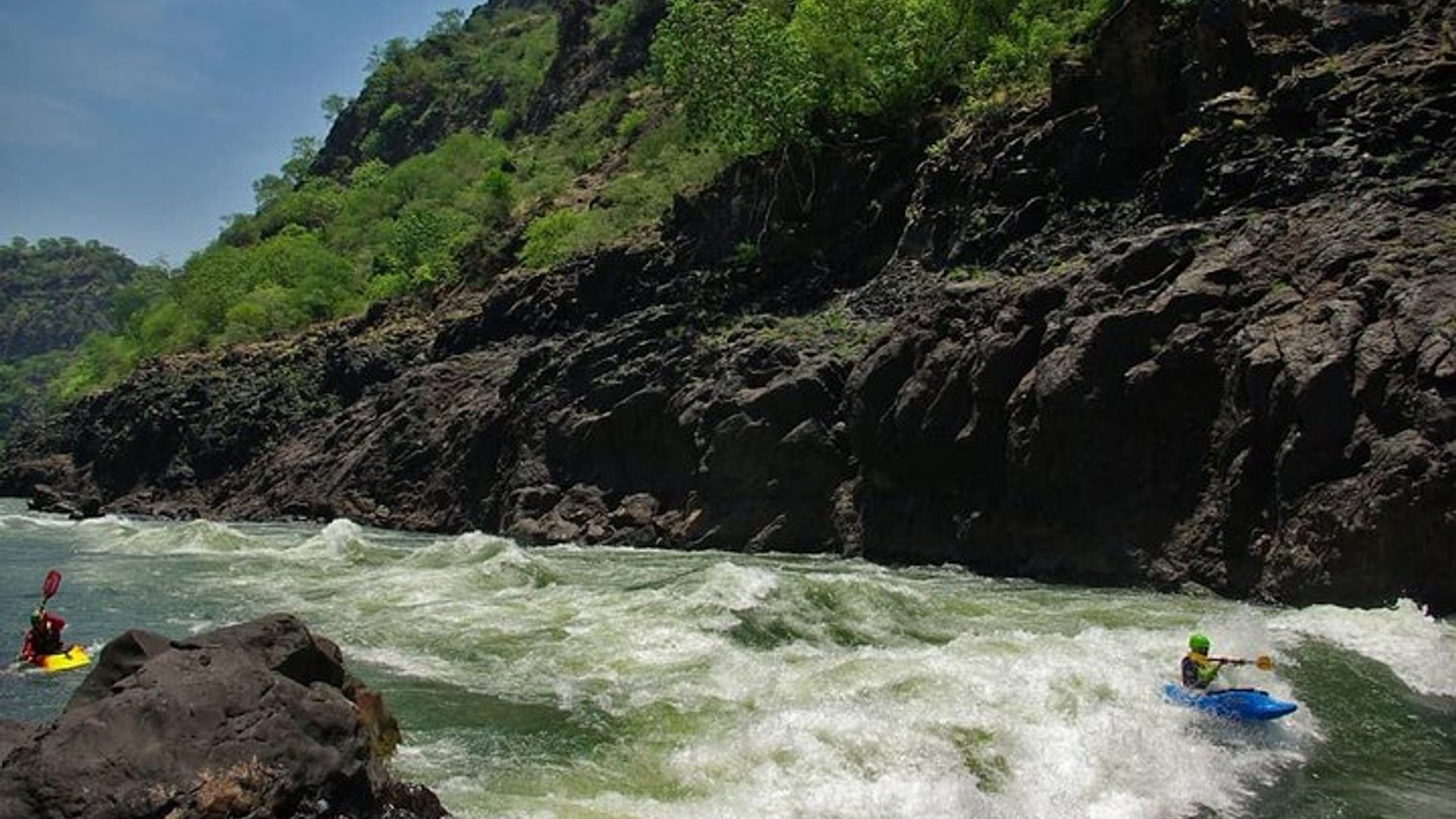 Victoria Falls Small-Group Whitewater Rafting Tour