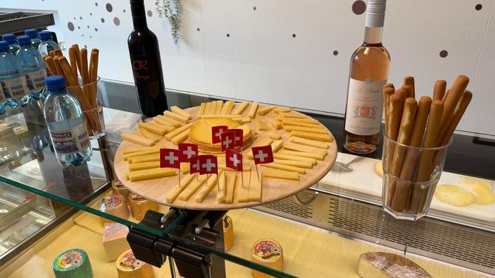 Basel Gruyère and Swiss Cheese Expert-led Tasting: Up to 7 Cheeses