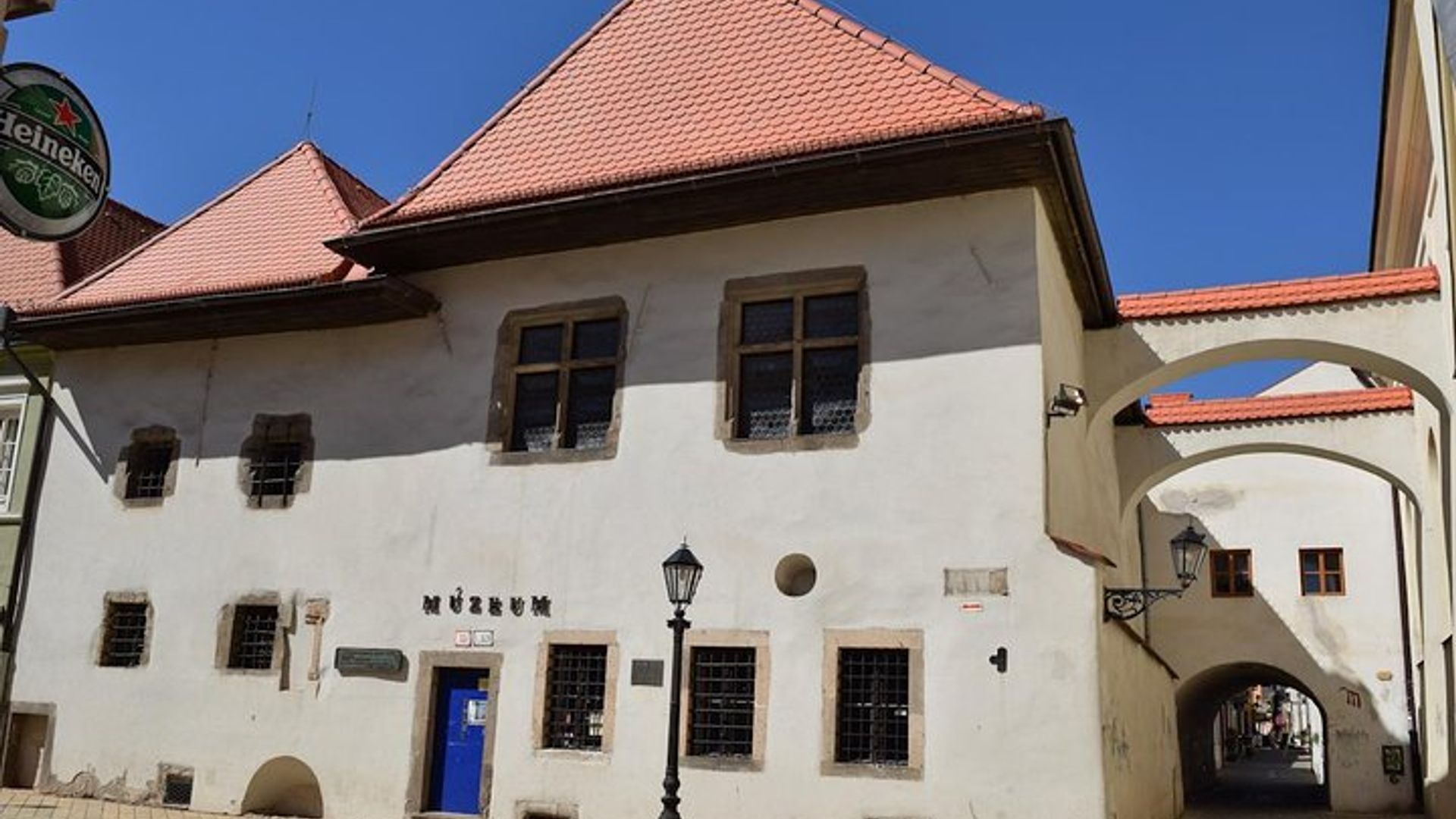 4 days - Wine tasting & Spa (small group minimum 2 people & maximum 4 people)