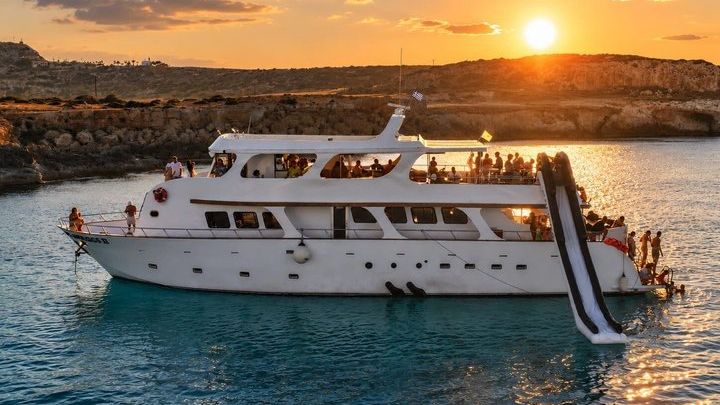 SUNSET LUXURY YACHT Protaras - HUGE slide - BBQ - 1 free drink