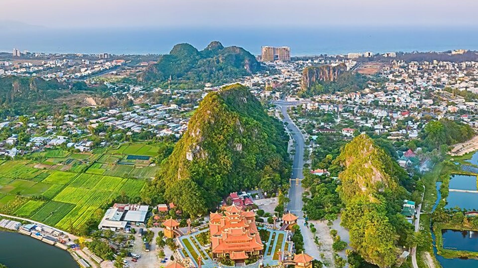 Hoi An/Da Nang : Puente Dorado , Santuario de Mi Hijo&Montañas de Mármol