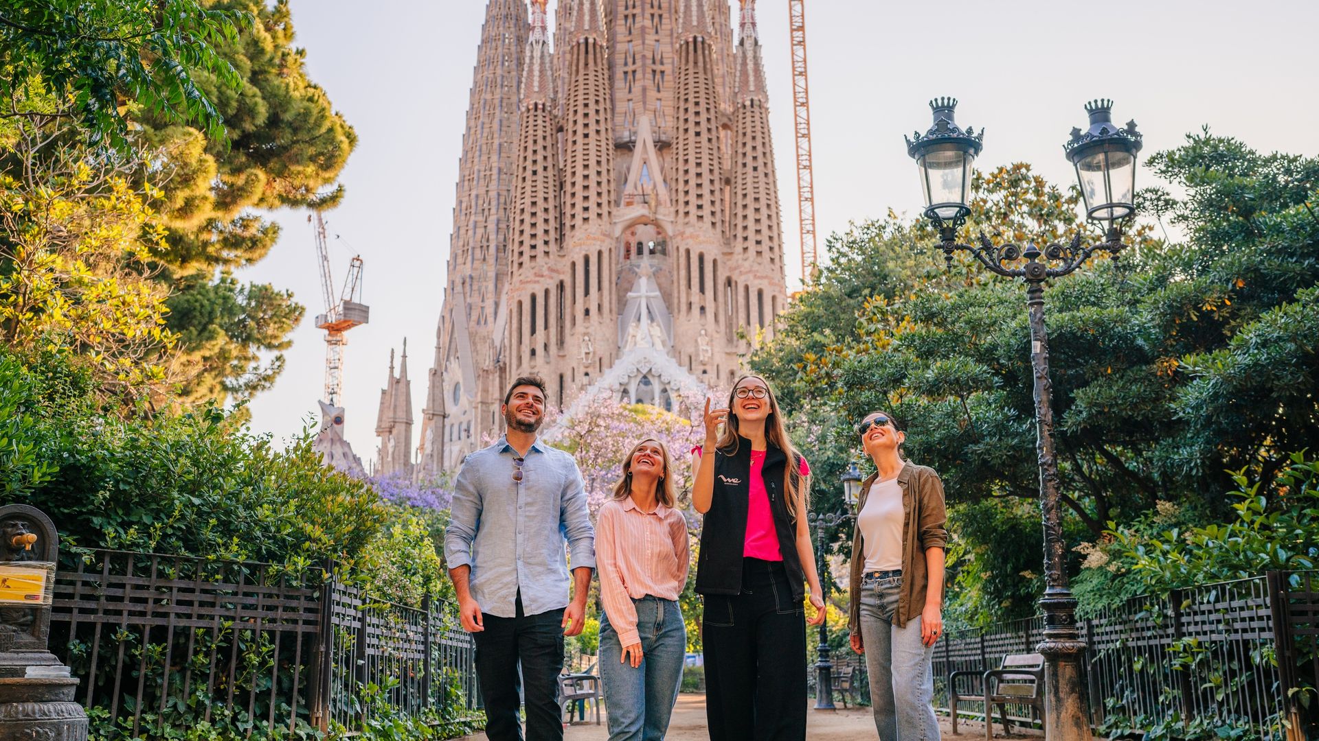 Sagrada Familia with Official Guide & Fast-Track Entry