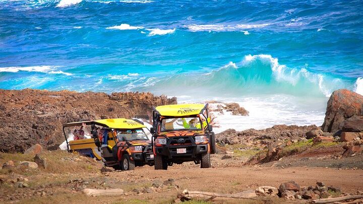 Aruba Off-Road Island Tour: Arikok National Park, Baby Beach
