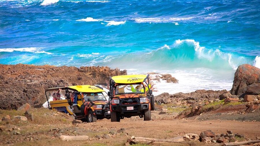Aruba Off-Road Island Tour: Arikok National Park, Baby Beach
